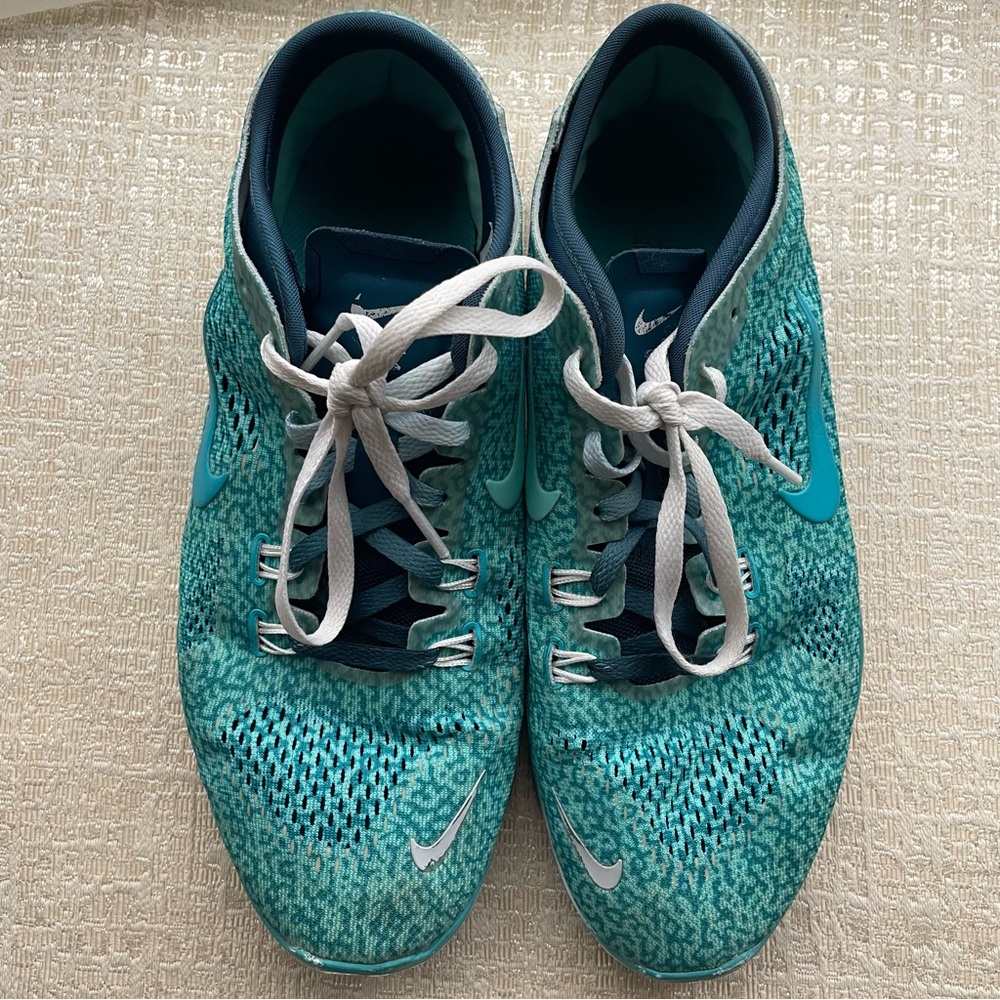 EUC - NIKE FREE 5.0 TR FIT 4 Hyper Turquoise Crossfit Women's 8 Sneaker - Picture 1 of 11